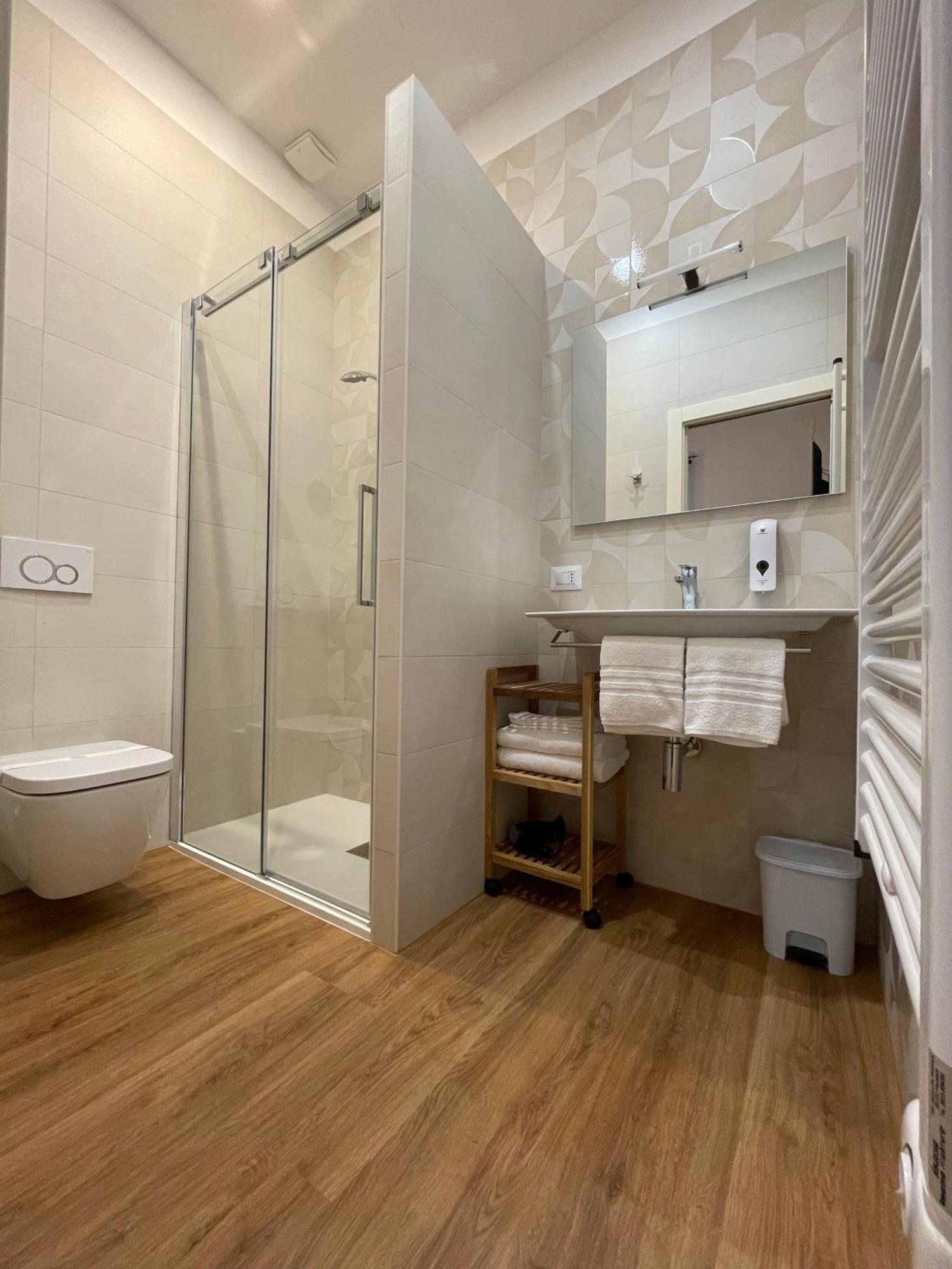 Domus 44 Rooms Βερόνα Εξωτερικό φωτογραφία